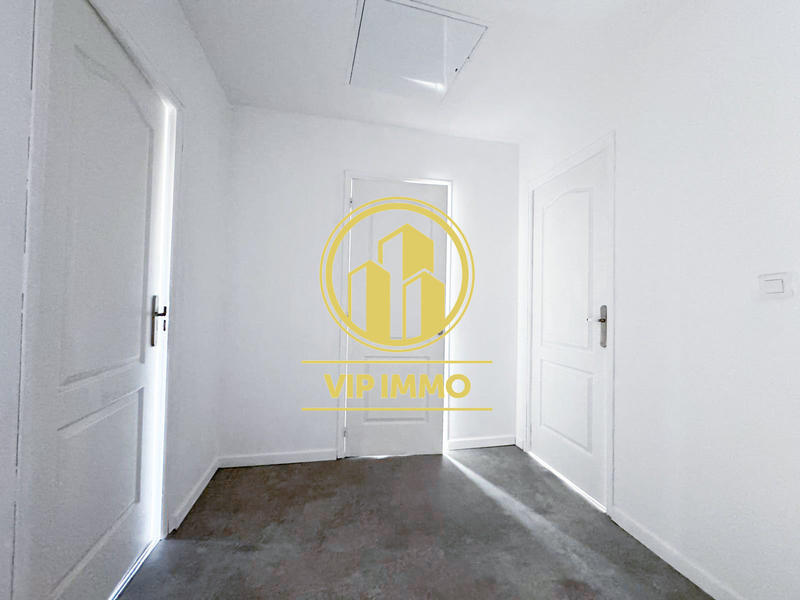 Maison - 83 m² - 4 pièces