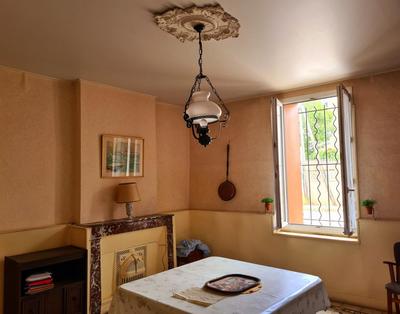 Maison de ville - 271 m² - 8 pièces