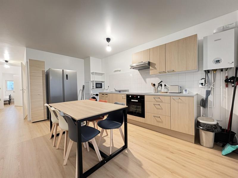 Appartement - 83 m² - 5 pièces