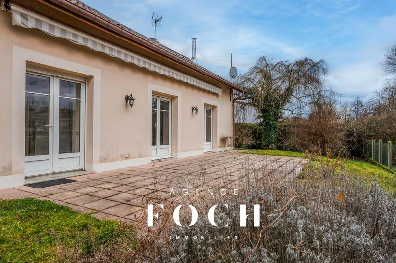 Maison - 259 m² - 7 pièces