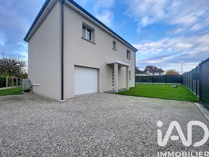 Maison - 130 m² - 6 pièces