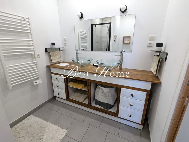 Maison - 156 m² - 5 pièces