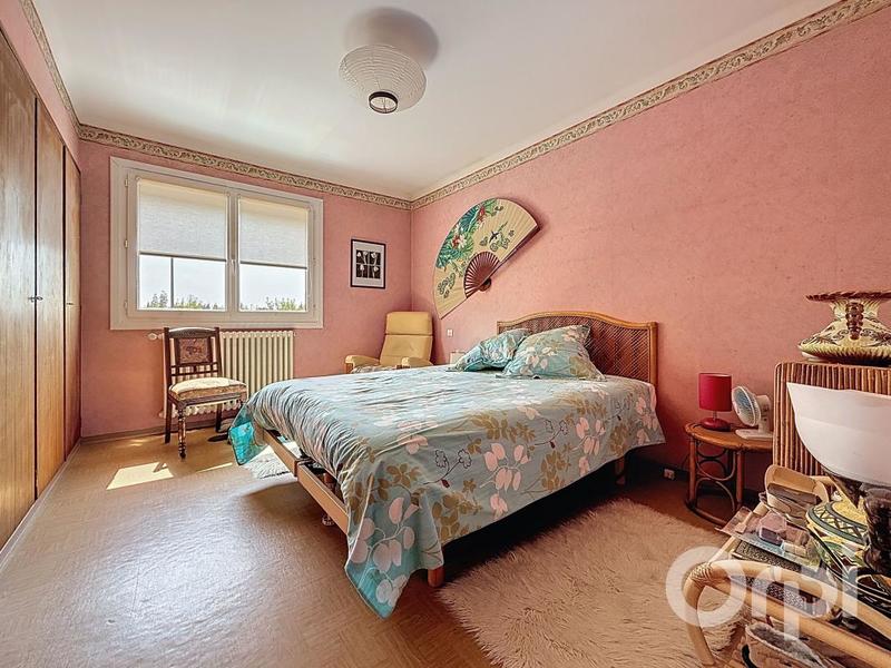 Maison - 180 m² - 7 pièces