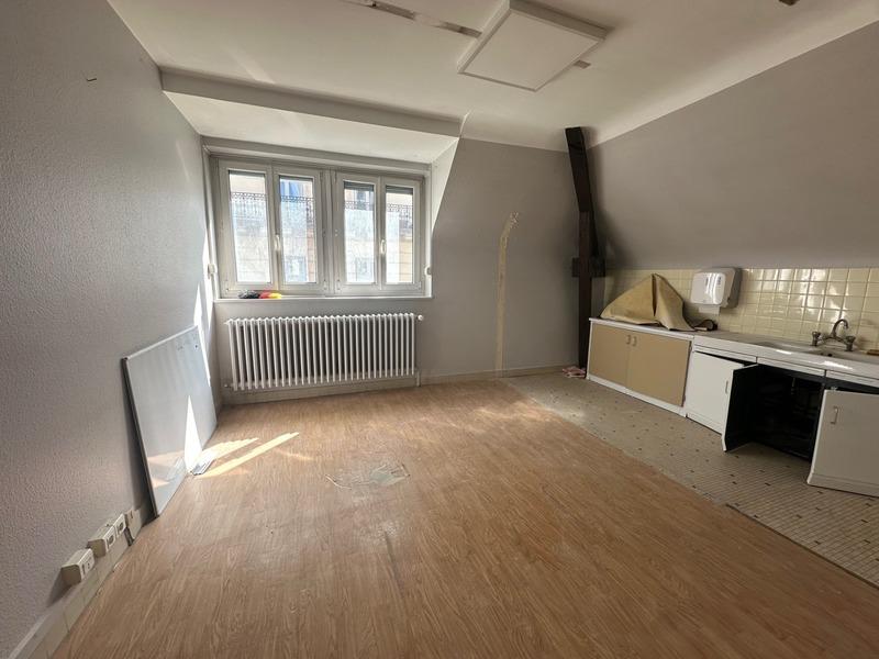 Appartement - 81 m² - 4 pièces