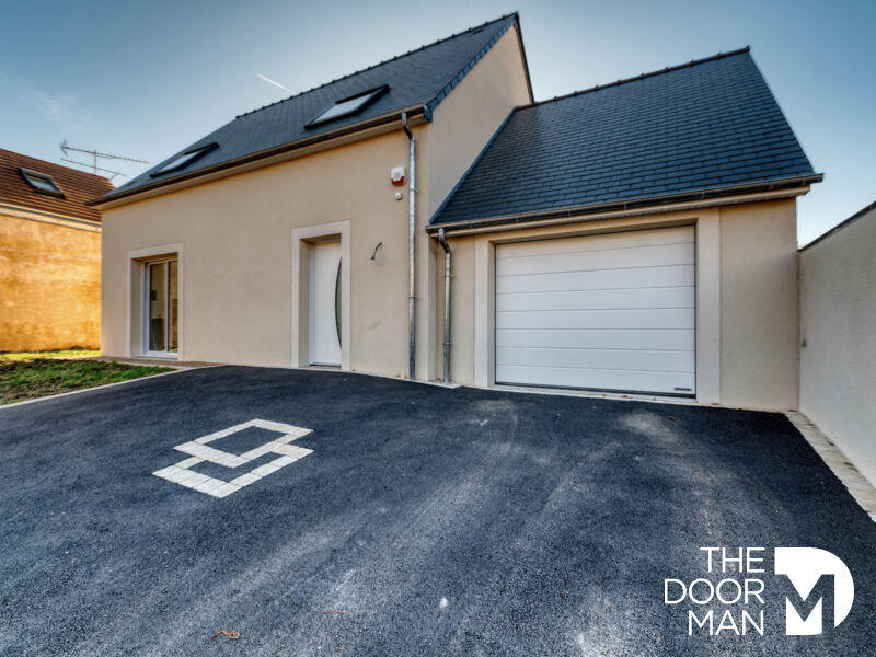 Maison - 94 m² - 5 pièces