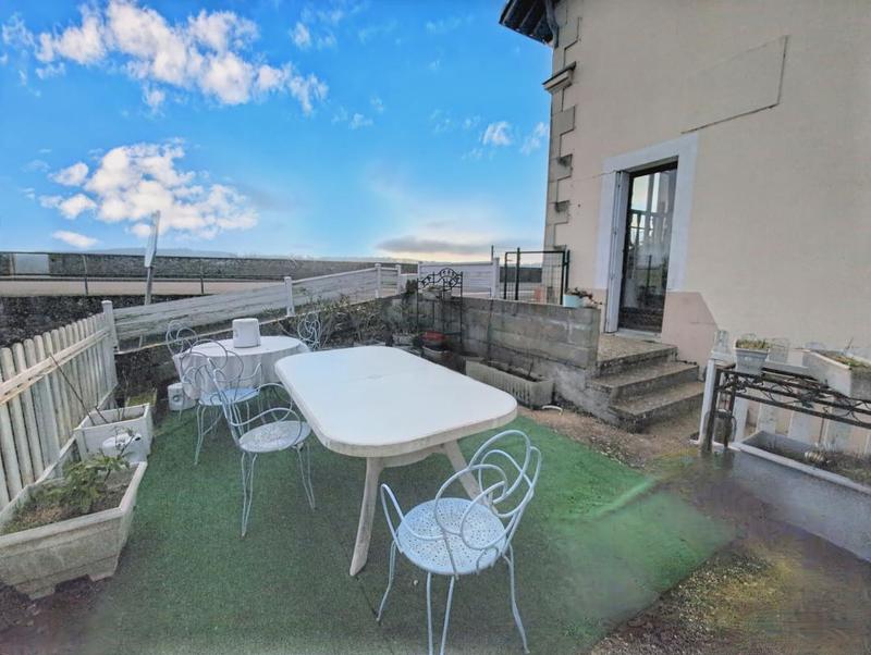 Maison - 144 m² - 6 pièces