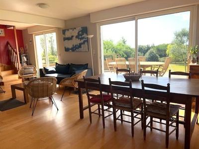 Maison - 150 m² - 8 pièces