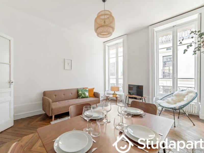 Appartement - 45 m² - 2 pièces