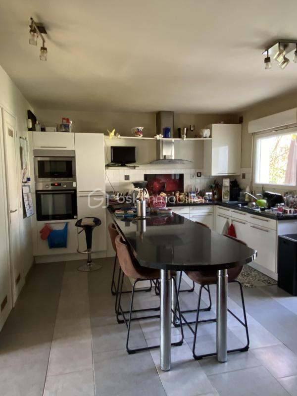 Maison - 170 m² - 7 pièces