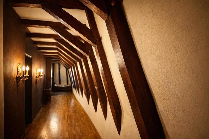 Demeure - 308 m² - 7 pièces