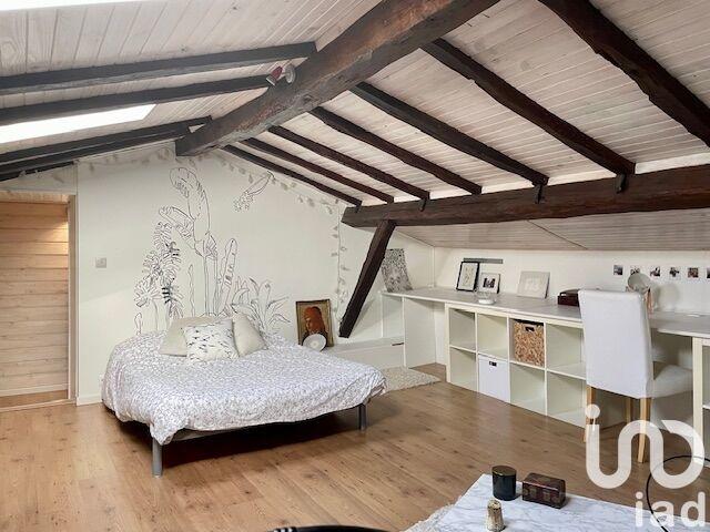 Maison - 191 m² - 7 pièces