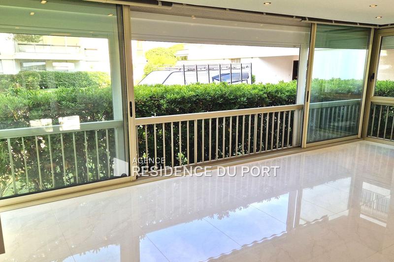 Appartement - 70 m² - 2 pièces