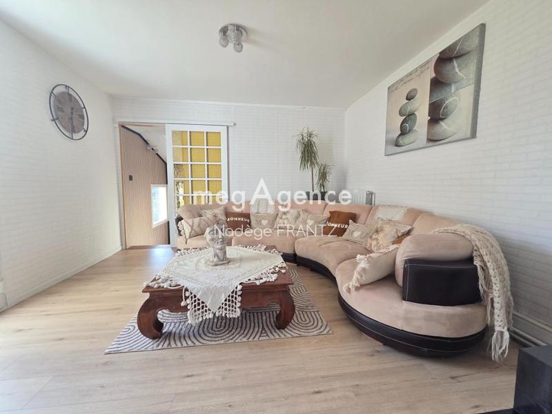 Maison - 120 m² - 6 pièces