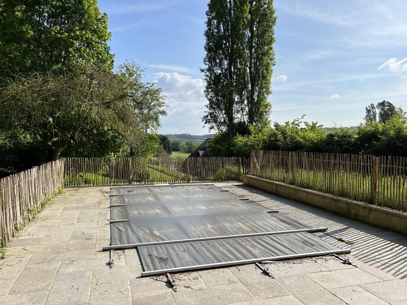 Maison - 420 m² - 11 pièces