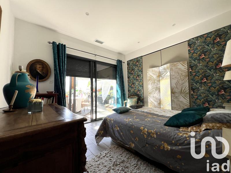 Maison - 198 m² - 5 pièces