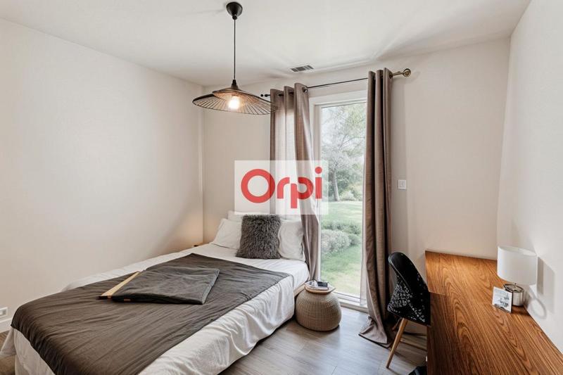 Maison - 137 m² - 5 pièces