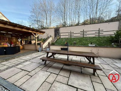 Maison - 90 m² - 4 pièces