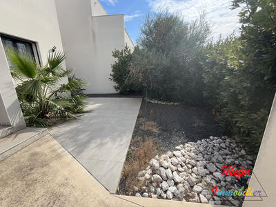 Maison - 104 m² - 4 pièces