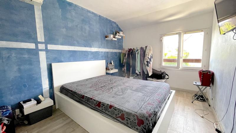 Maison - 87 m² - 5 pièces