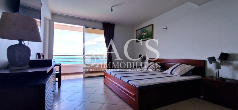 Appartement - 144 m² - 4 pièces