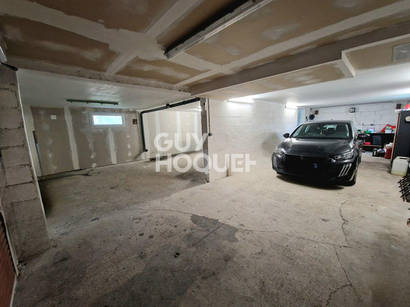 Maison - 92 m² - 6 pièces