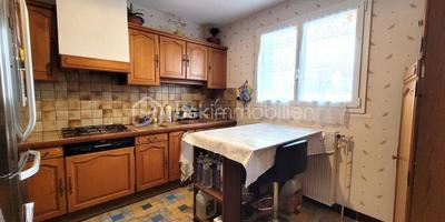 Maison - 81 m² - 4 pièces