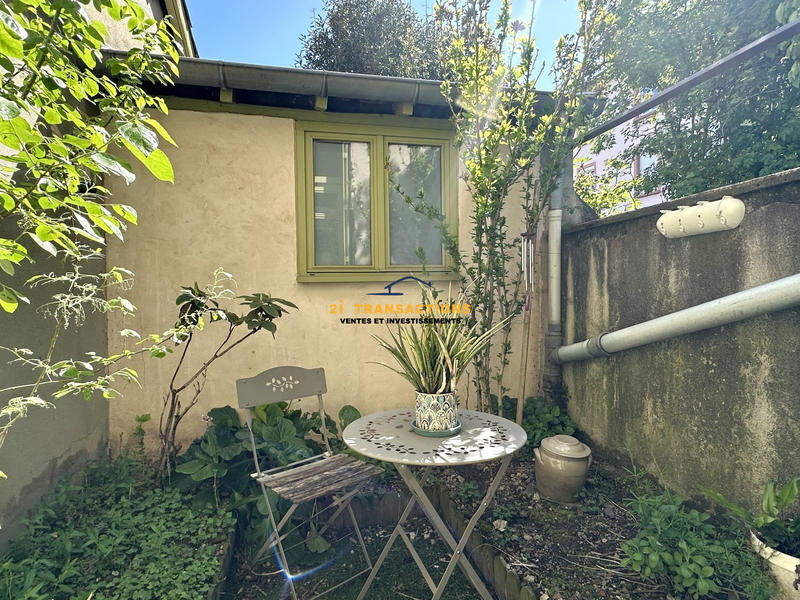 Maison - 170 m² - 10 pièces