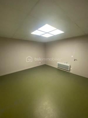 Bureau - 35 m² - 2 pièces