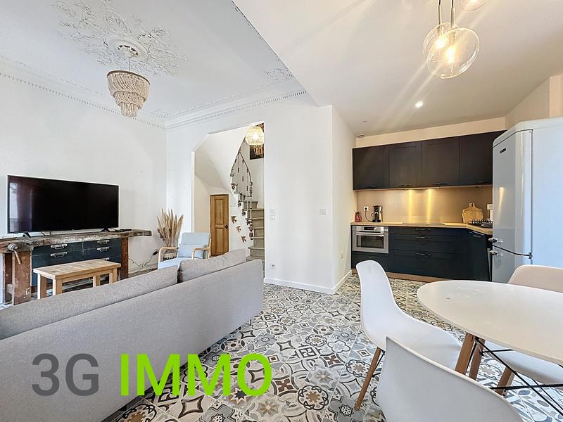 Maison - 73 m² - 5 pièces