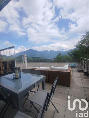 Appartement - 87 m² - 3 pièces