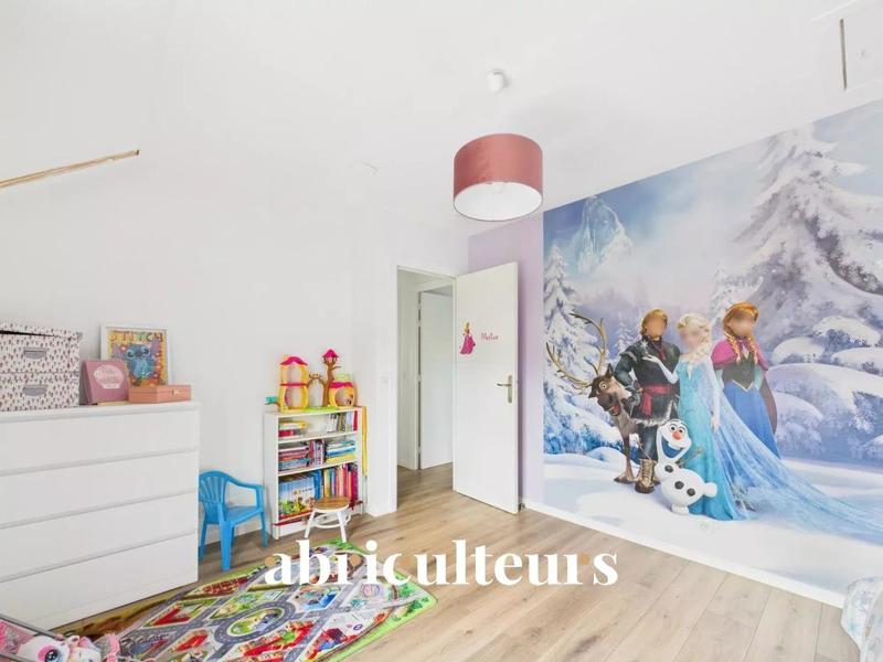 Maison - 107 m² - 7 pièces