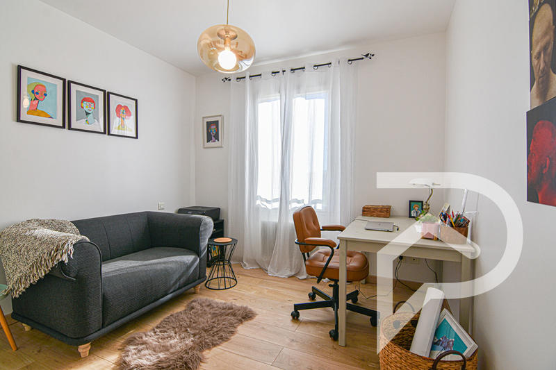 Maison - 110 m² - 6 pièces