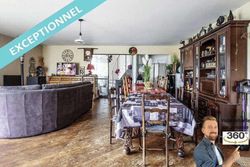 Maison - 210 m² - 6 pièces