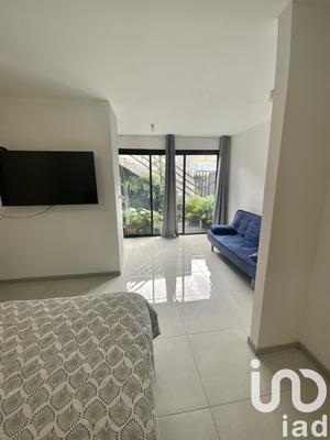 Maison - 250 m² - 7 pièces