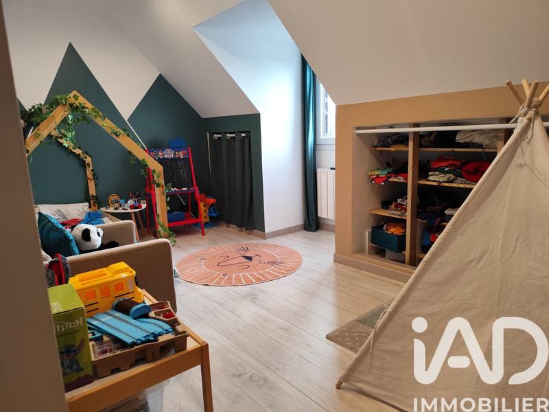 Maison - 107 m² - 6 pièces