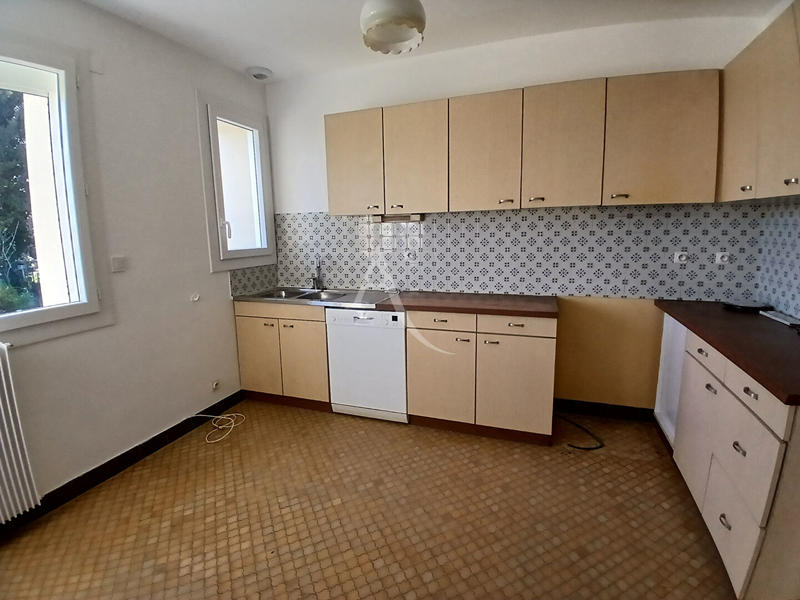 Maison - 147 m² - 7 pièces