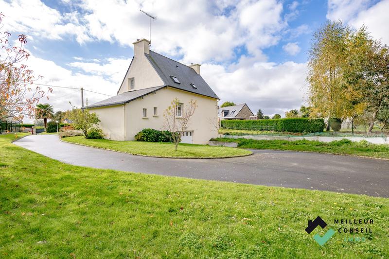 Maison traditionnelle - 109 m² - 5 pièces