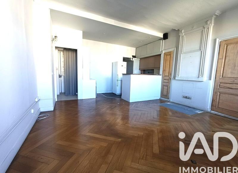 Appartement - 94 m² - 4 pièces