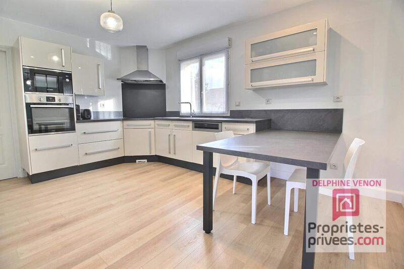 Maison - 147 m² - 5 pièces