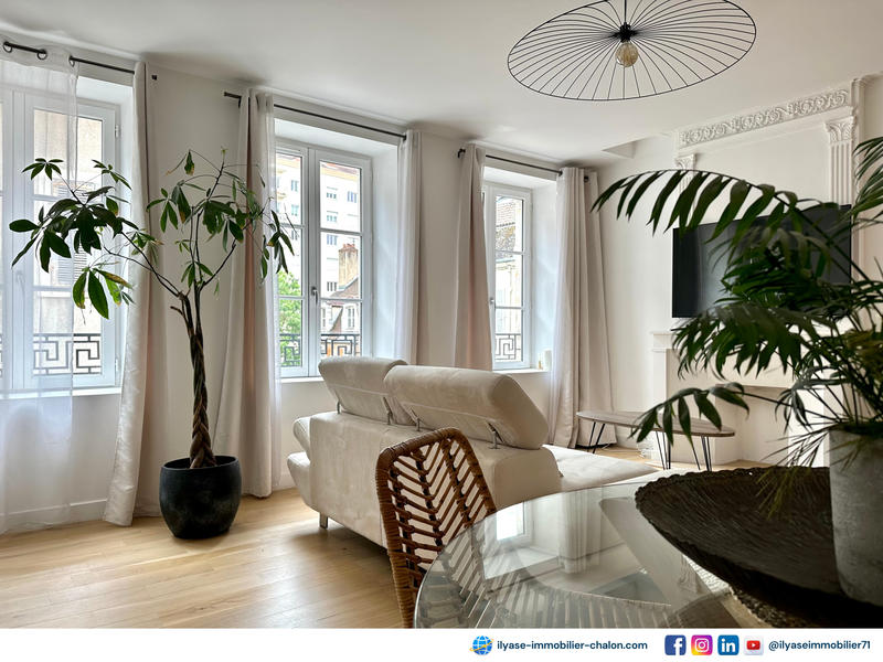 Appartement - 86 m² - 2 pièces