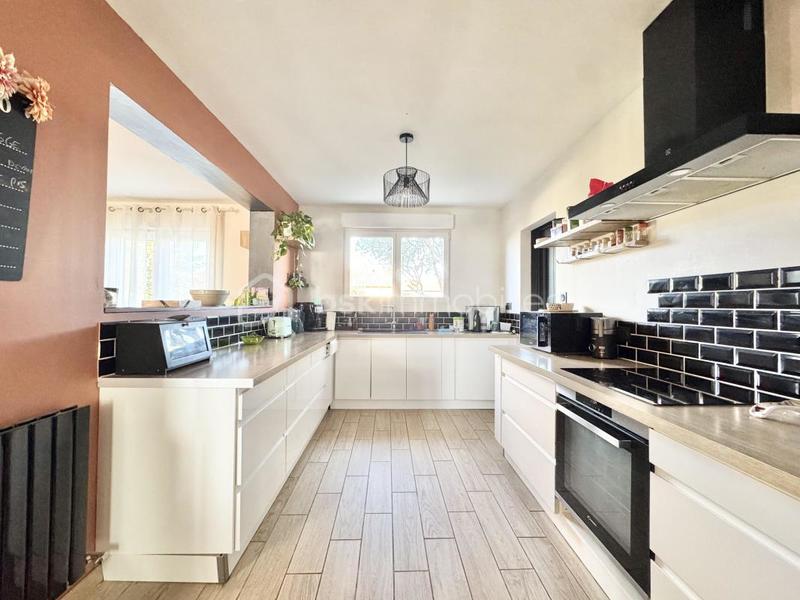 Maison traditionnelle - 135 m² - 6 pièces