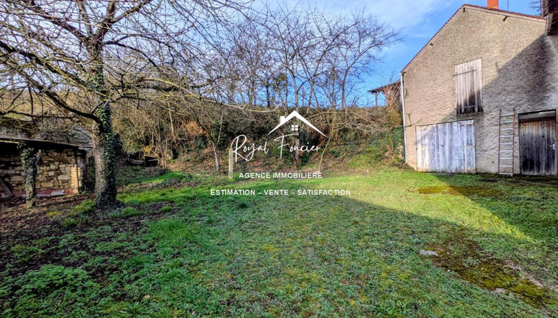 Maison ancienne - 148 m² - 8 pièces