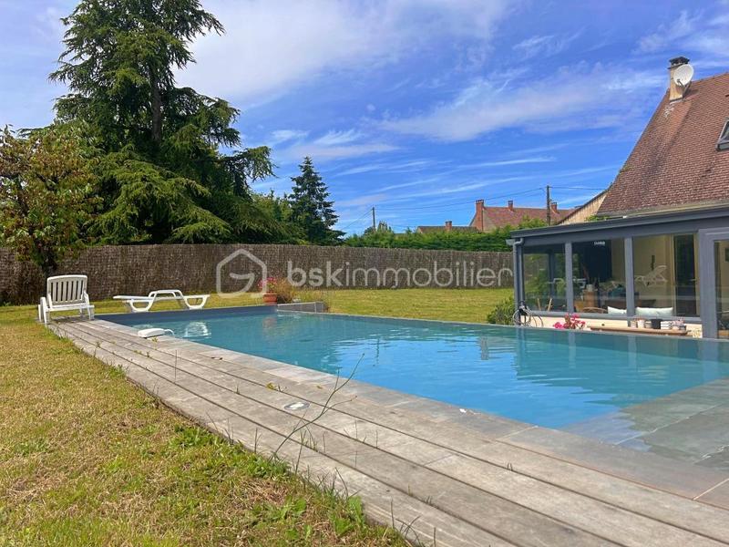 Villa - 168 m² - 6 pièces