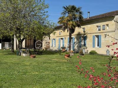 Maison en pierre - 160 m² - 6 pièces