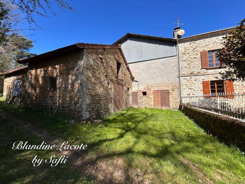 Maison - 207 m² - 8 pièces