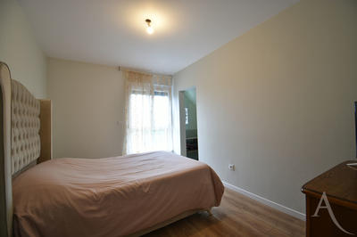 Maison - 105 m² - 6 pièces