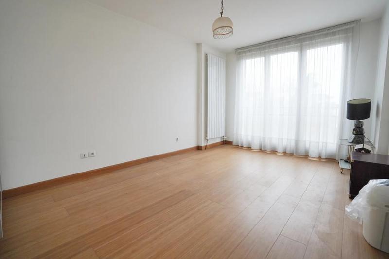 Maison - 166 m² - 7 pièces