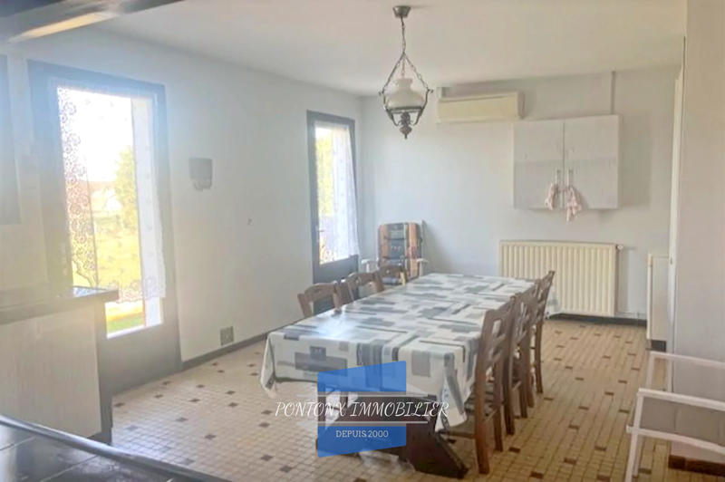 Maison - 102 m² - 5 pièces