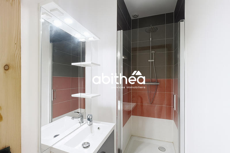 Maison - 152 m² - 8 pièces