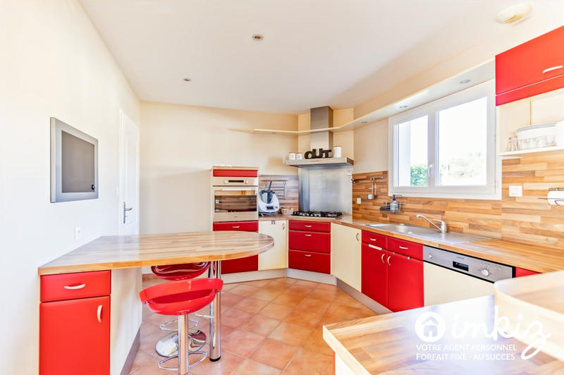 Maison - 110 m² - 5 pièces